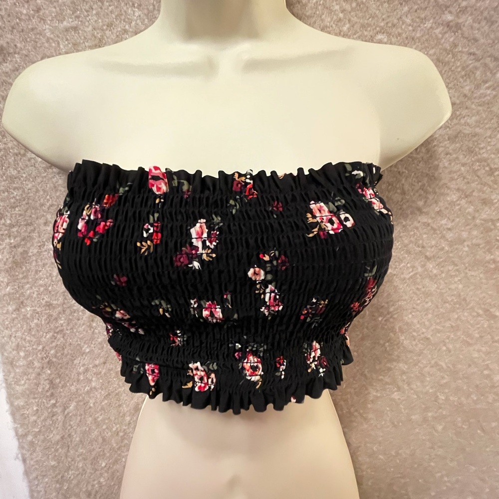 Floral ribbed lace up bodice top